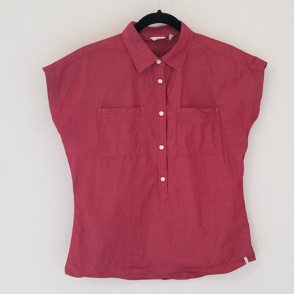 Woolrich Women's Button Down Shirt Size Medium